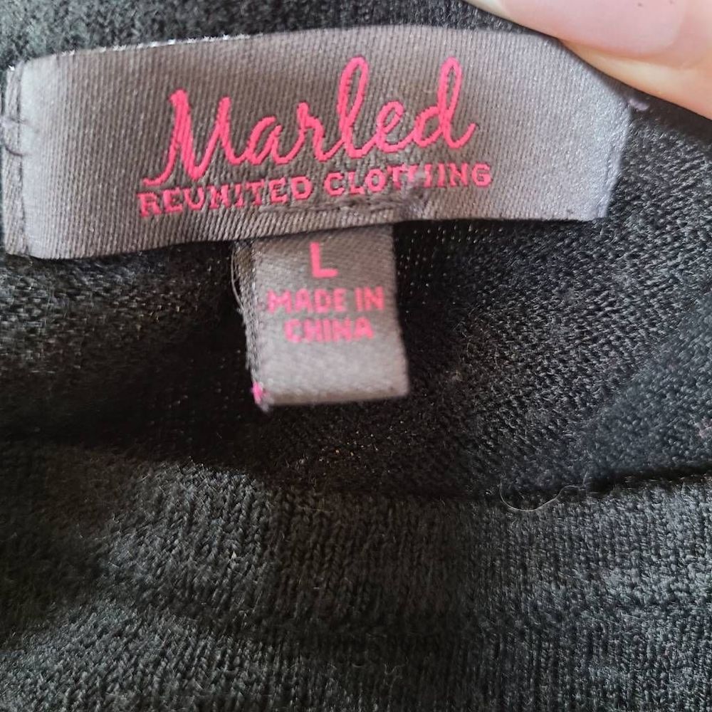 black tunic top - Picture 4 of 5